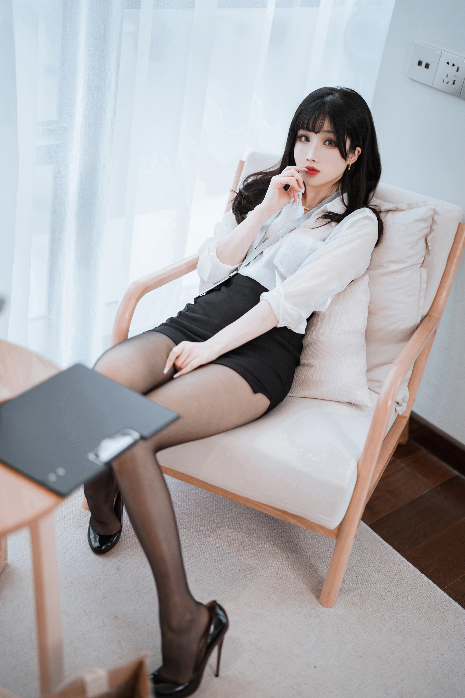 rioko凉凉子 - NO.92 &面饼仙儿《黑丝ol制服双人》 2